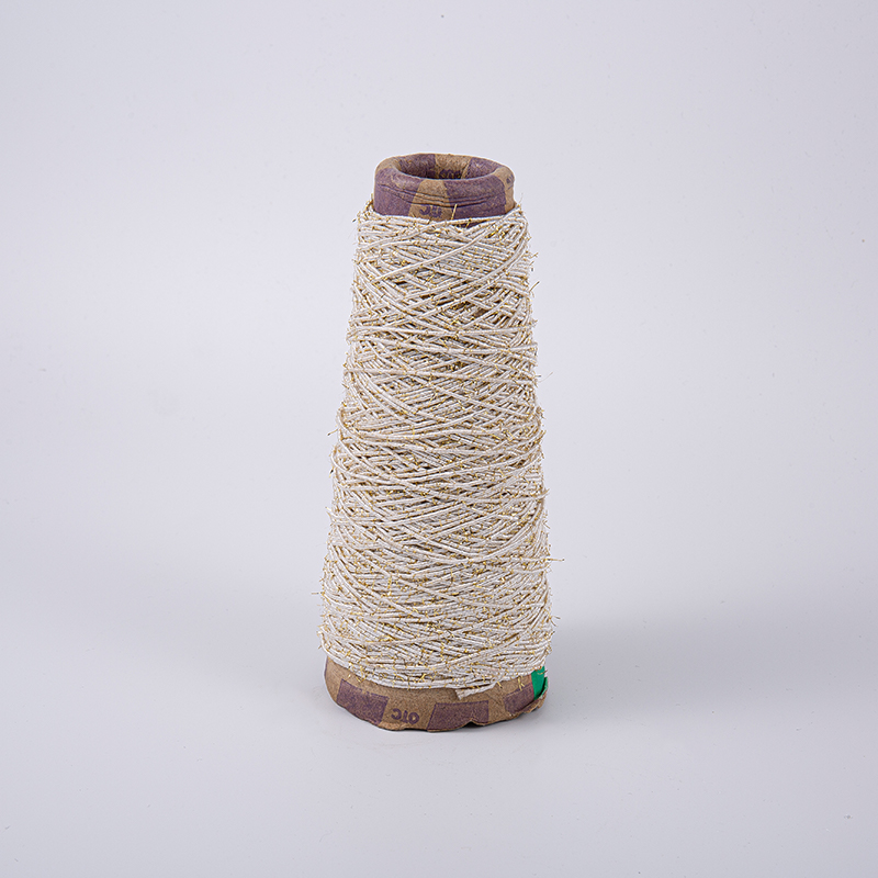 Blanda metallpolyestergarn