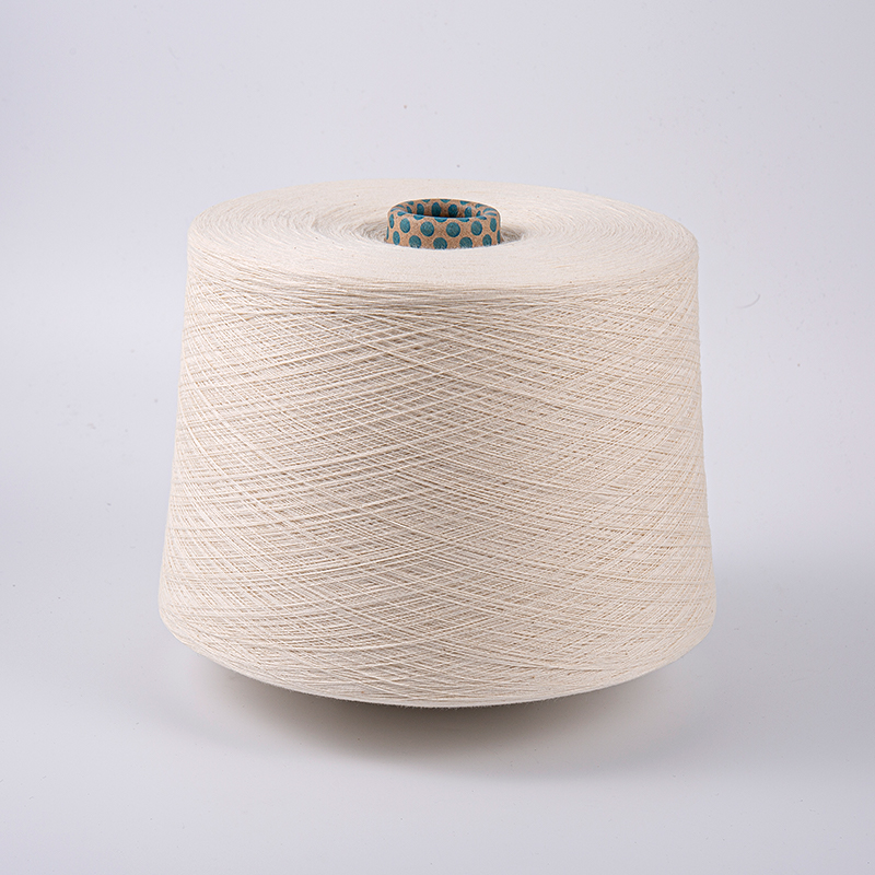 Elfenben vitt bomullsgarn